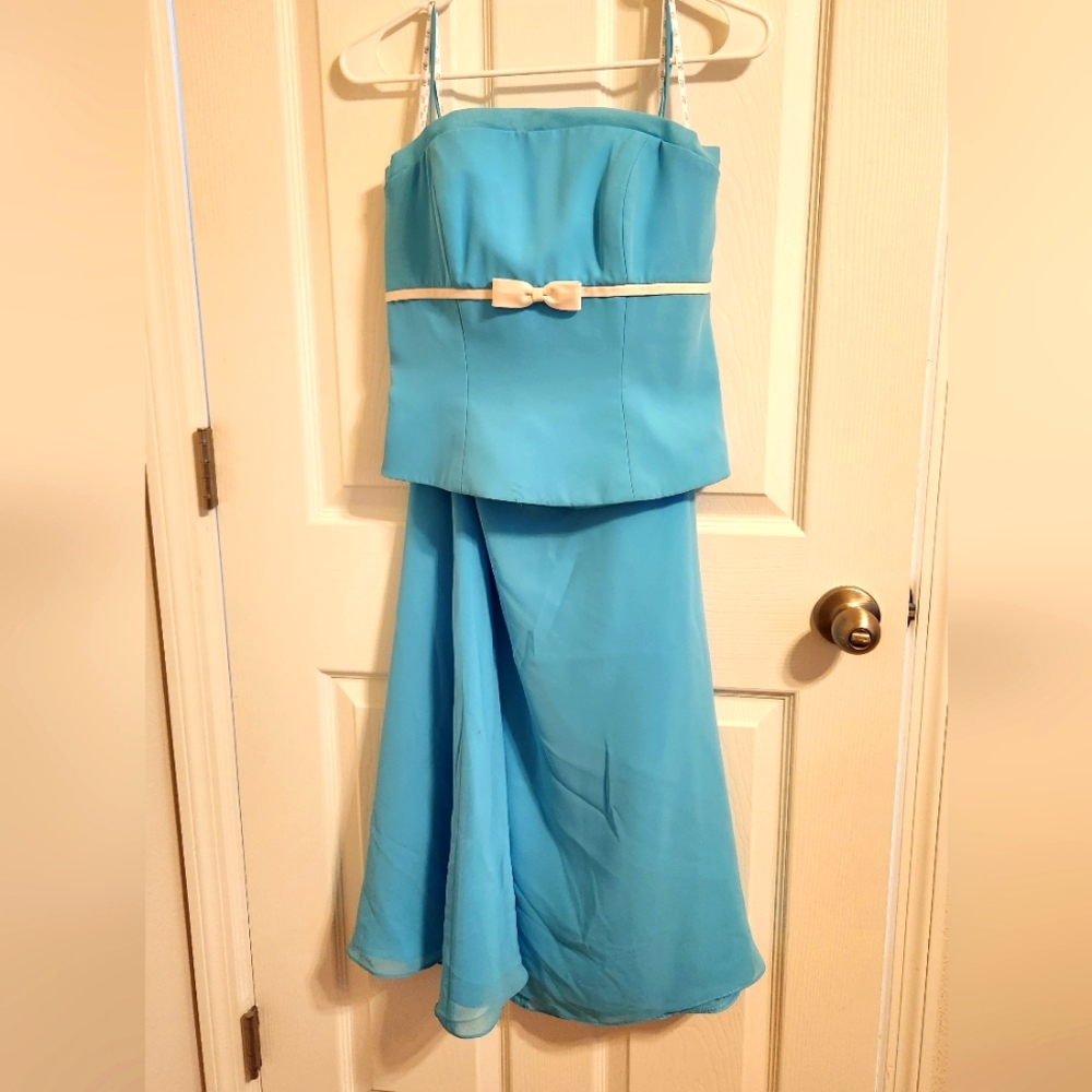 B2 Bridesmaid Dress size 8